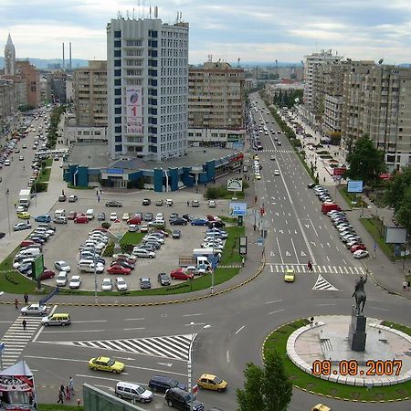 Relax Central Apartment Bacău Exterior foto